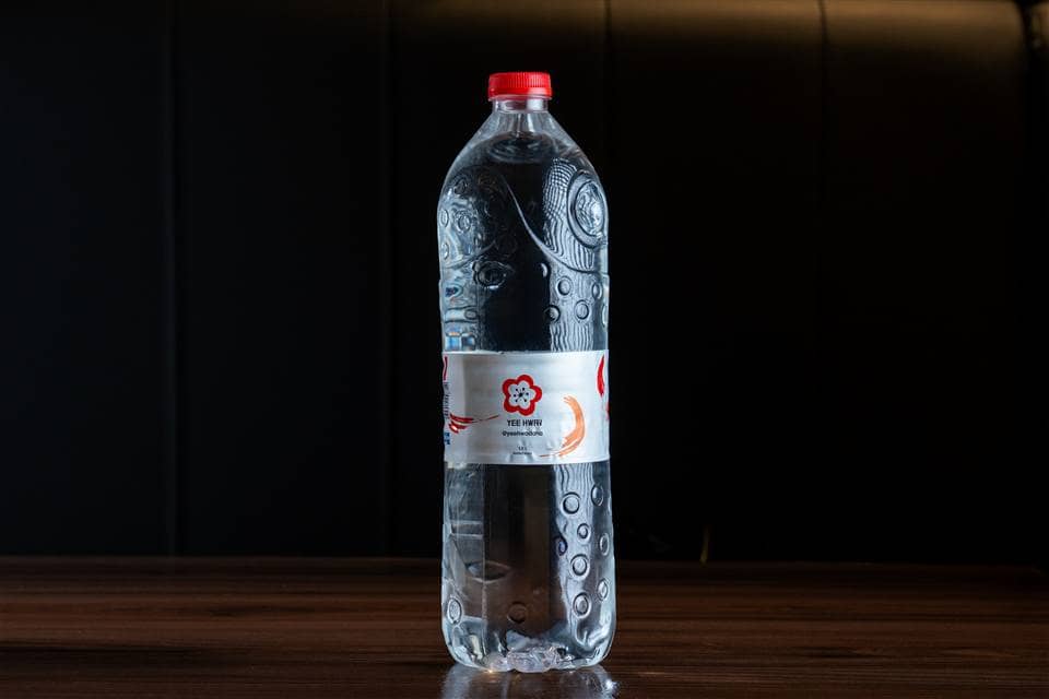 ماء (كبير)