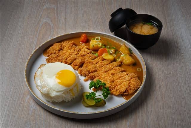 دجاج كاتسو بالكاري